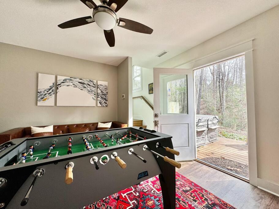 The Cove Retreat- Hot Tub/Screened Porch/Game Room Lake Lure Exterior foto